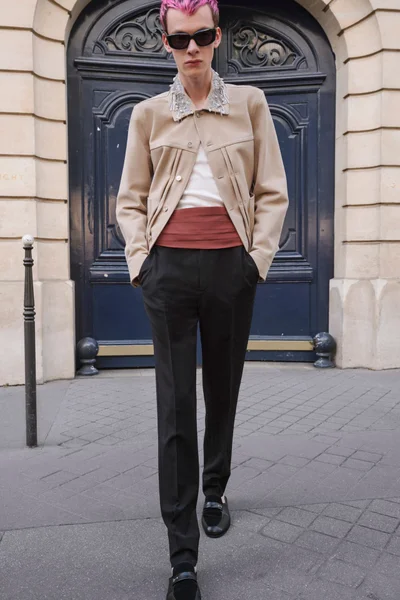 Look 2